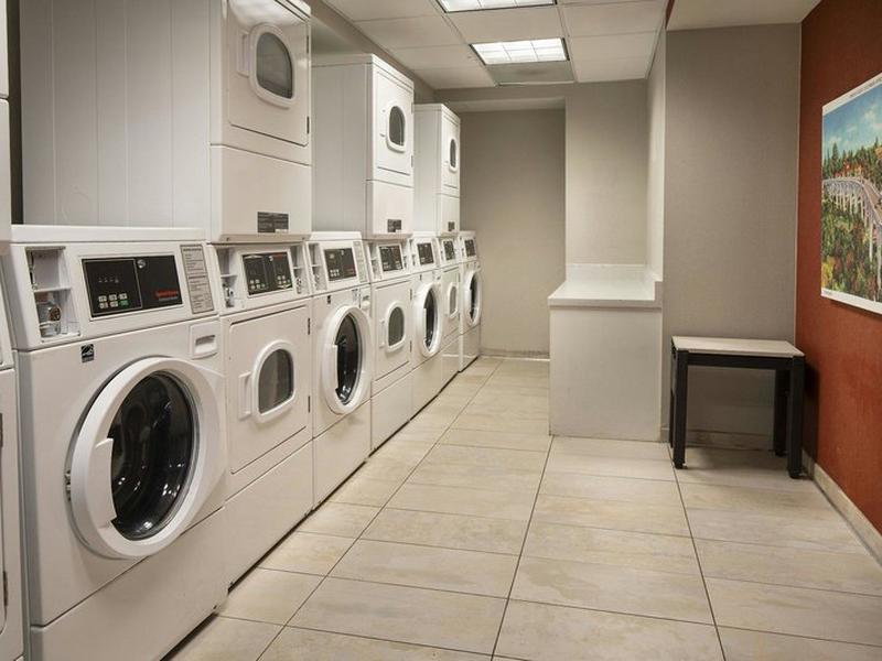 6E7CF83F919EDCB85A2E4FF95A99AE15