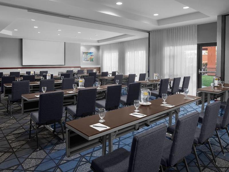 E160AC6095689B25EF9FCAE0BC97286C