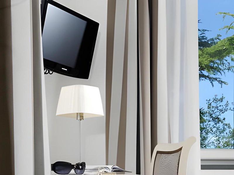 D540C989644F71A62DAAE0AC07EC7798