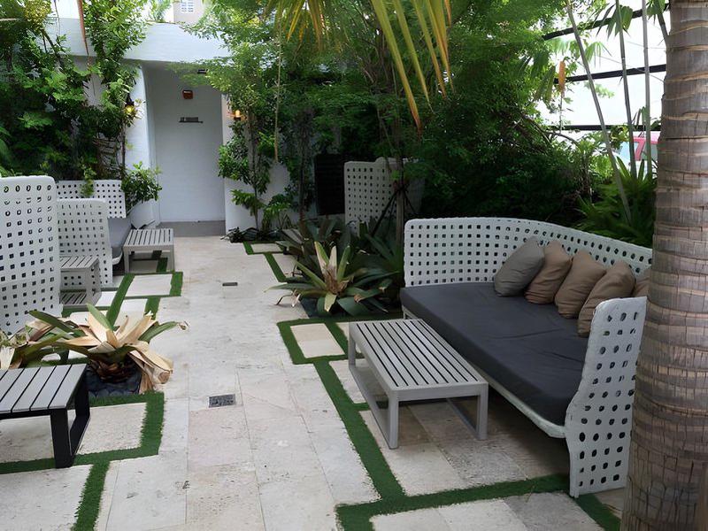 7FEF404A21F517FB9B066AC09CDFF436