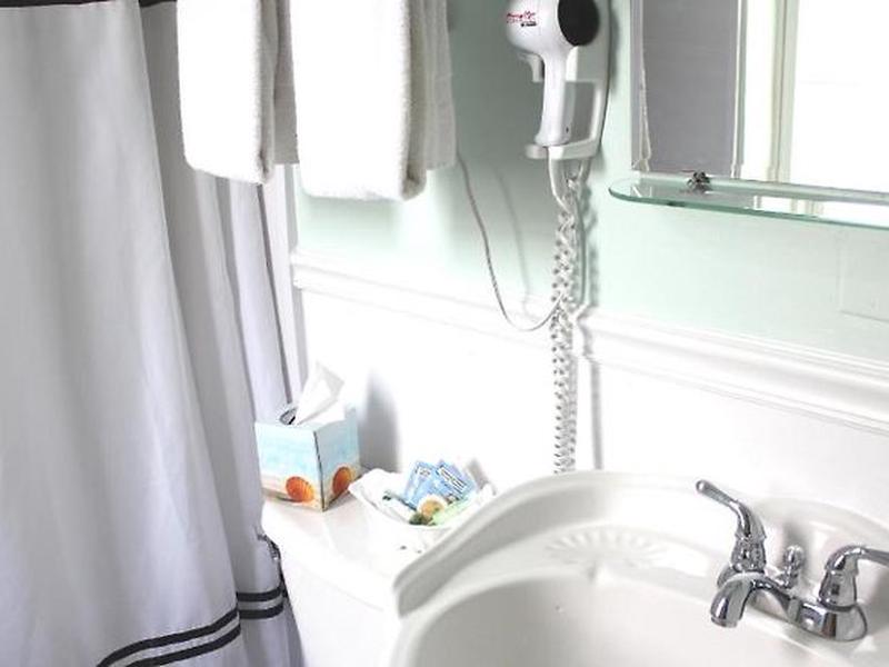 E0FE21A4A40622AA700B0532244A6AA4