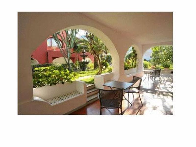 9C94C7E8A923F8153C82C277297E9F93