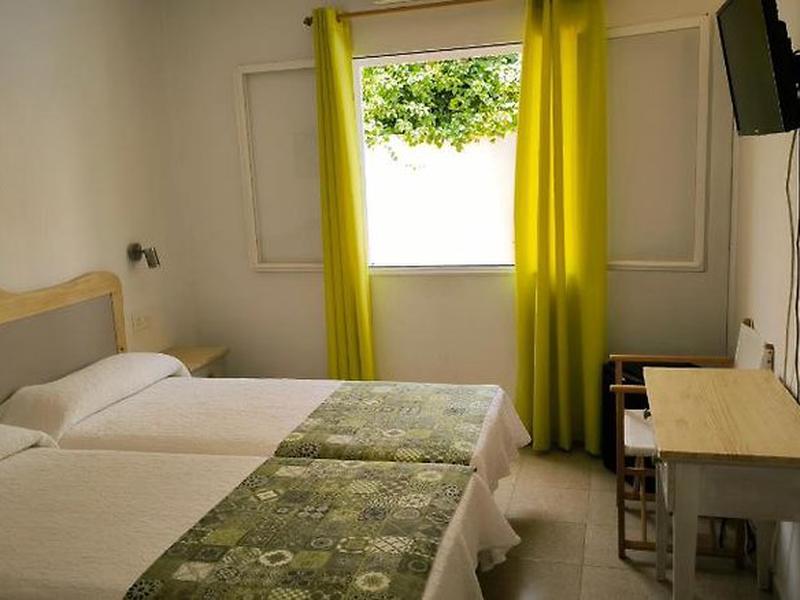 1B7EE311E4E4686F97E0C10335DF8150