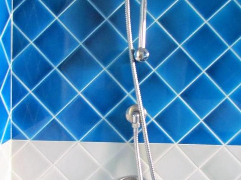 13B2BF8FC23A0540D7256A2C26935377