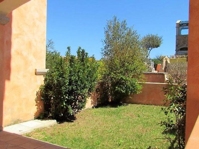 AE08EA0FA5C68416D070A5A2A58400A3