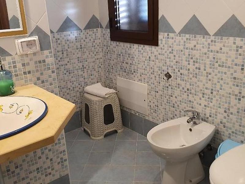 C988E867F1512B92027BA4D0BC4394F9