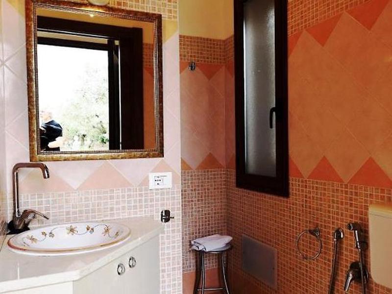 1D8FED0F81A774216F450E58361BAF99