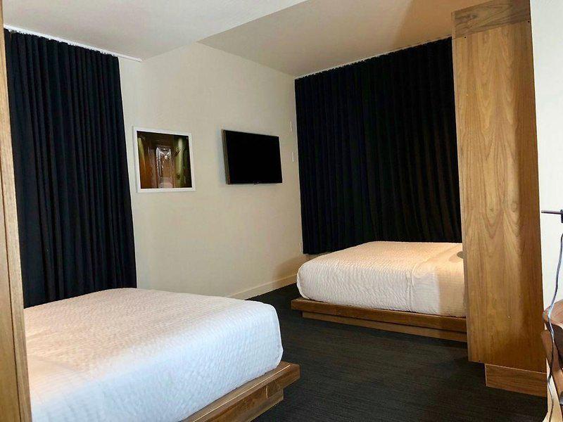 34BA6F274B1A965C274965E16FDAD6A7