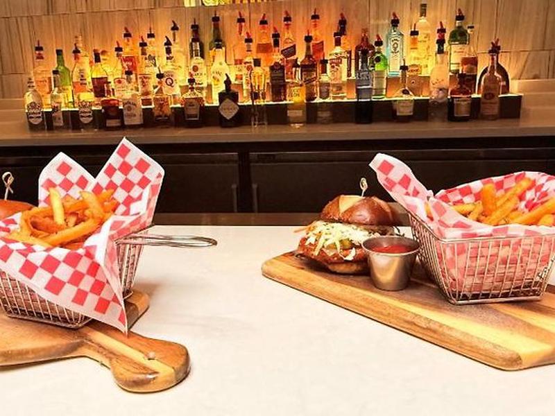 E84D355272913CB9EE11D10B0081A301