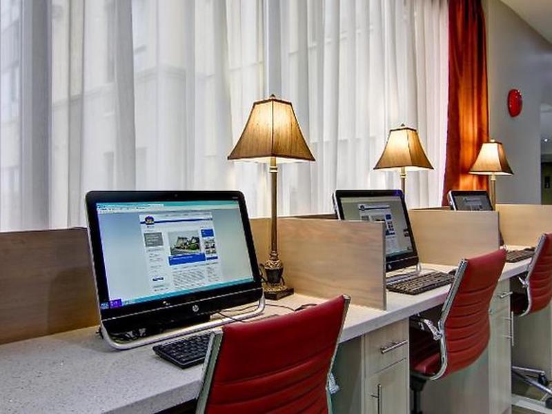Best Western Plus Toronto North York Hotel & Suites