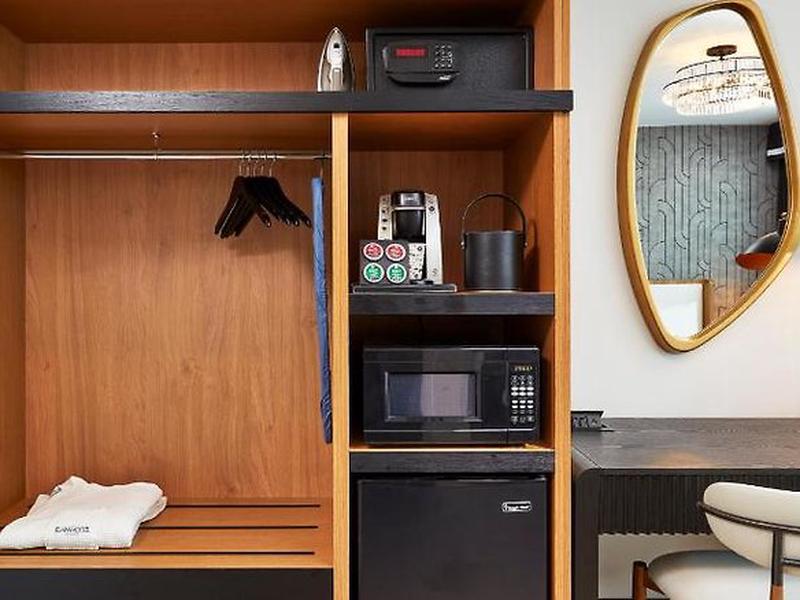 3573DF68C6DB9289782ACAC00915F809