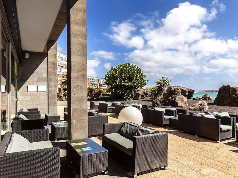 FBF9F18DFFD7402D1D50C43AE0375B15