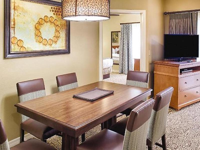 38F2DE37EF33A007434D3EB399B75850