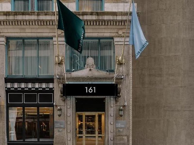 AE71679BA93122363E052D0B12DFAD99