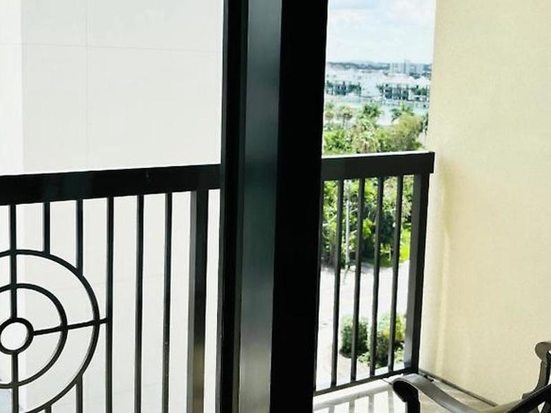 F2F47CA8BC52D2B91EAF51B0D3892477