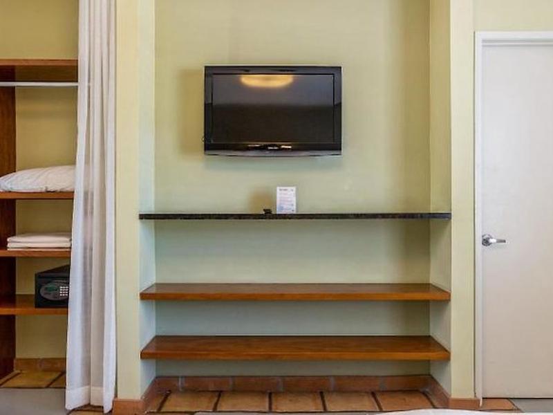 EF56B78957D3114CA0B21099EF8B5F03