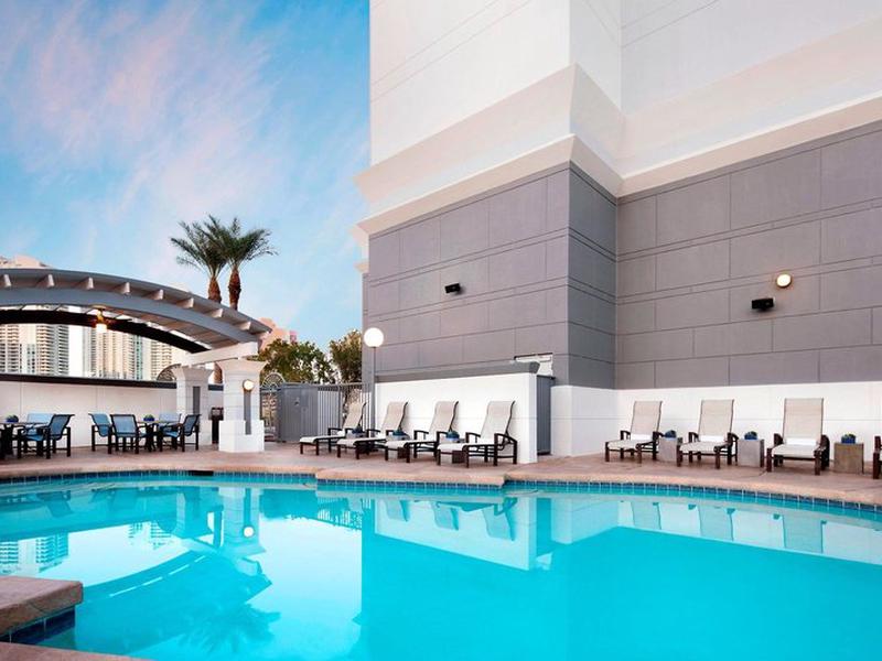 224D18BC6B6A92A94499F08B0F08C525