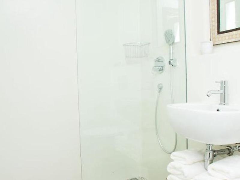 B82FD60F2782579960E12D028F60C822