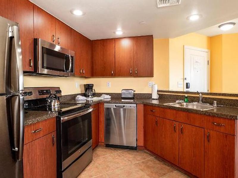 37B087BDCA5591C9303E2DD8E01C2C2D