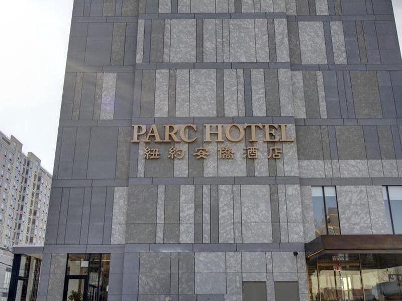 DFD86CCBB74BA6F7534AA75D81C61450