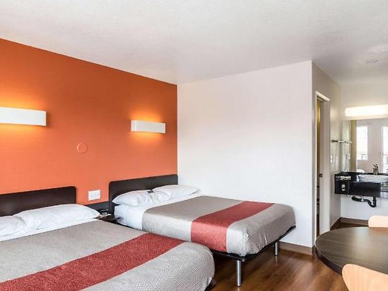 DC9A69D04785375E98513D86572D9176