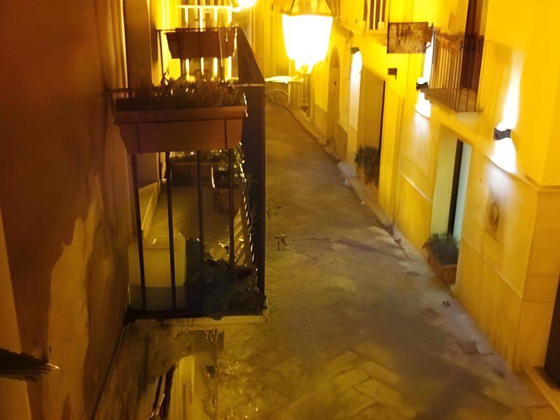 2197F452AB84631F64CA118B25711F90