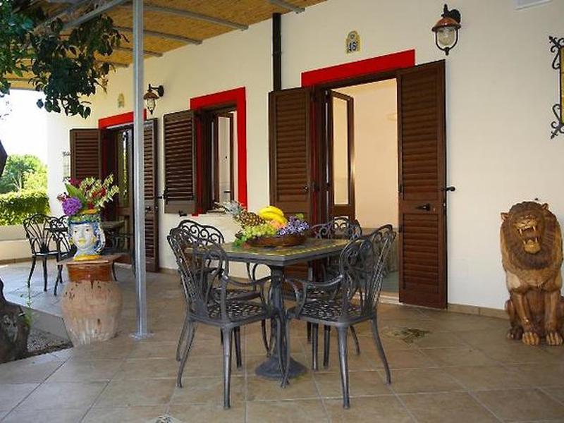 309D398A33870EBA49079C8559D63F9E