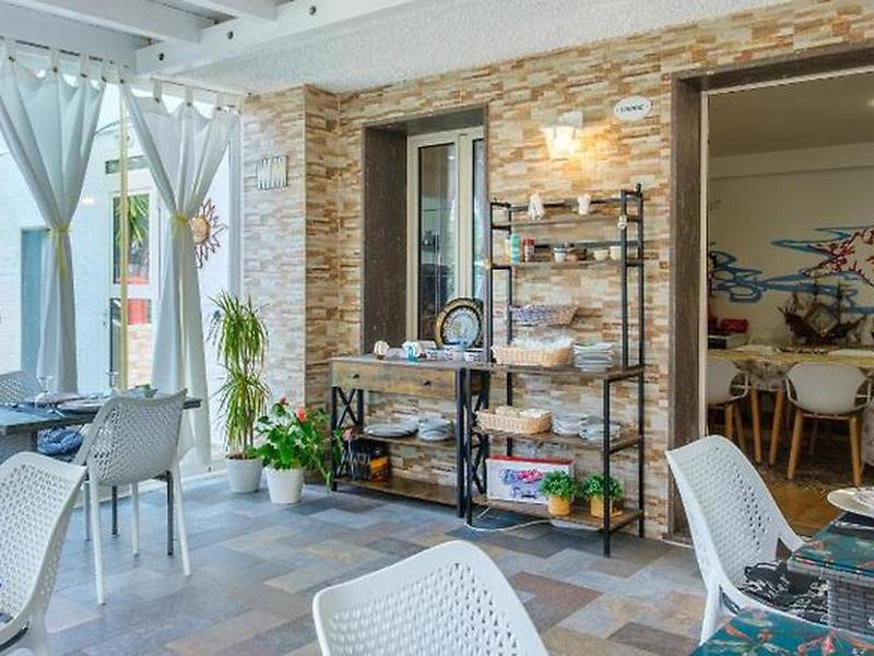 692E3C6F515BA3347C2FD18F4204C24B