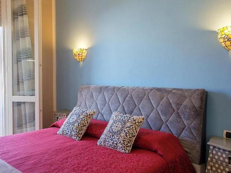 CE6166E652545C43DEB12CE2572C899A