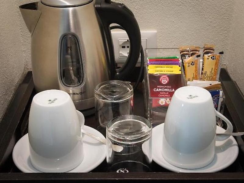 A6E8FAB16D7248A9681F0A07DAE2E9C8