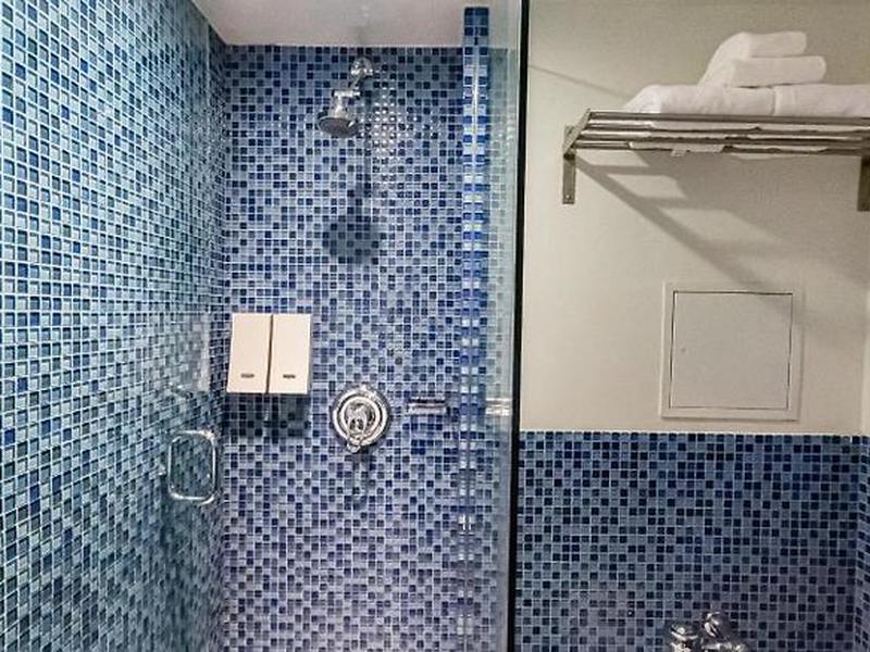 43C4798BA9E8DE09DF4E395AFA64AFB6