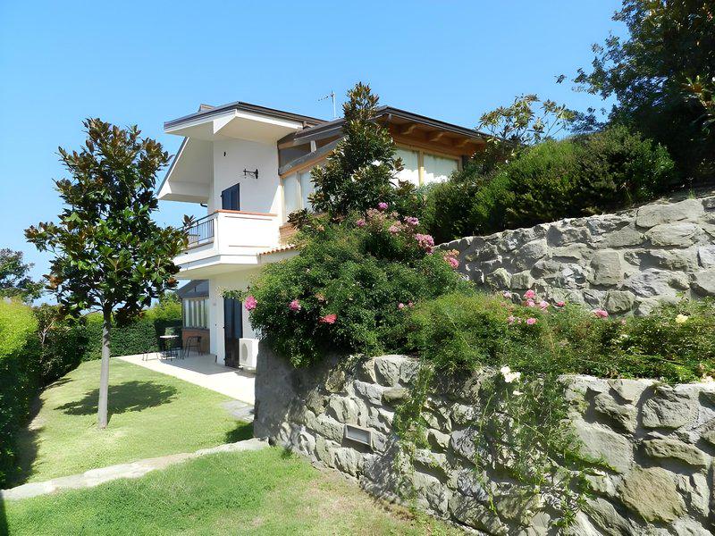 E40F58728B14E70386F3BD1C88610AF8