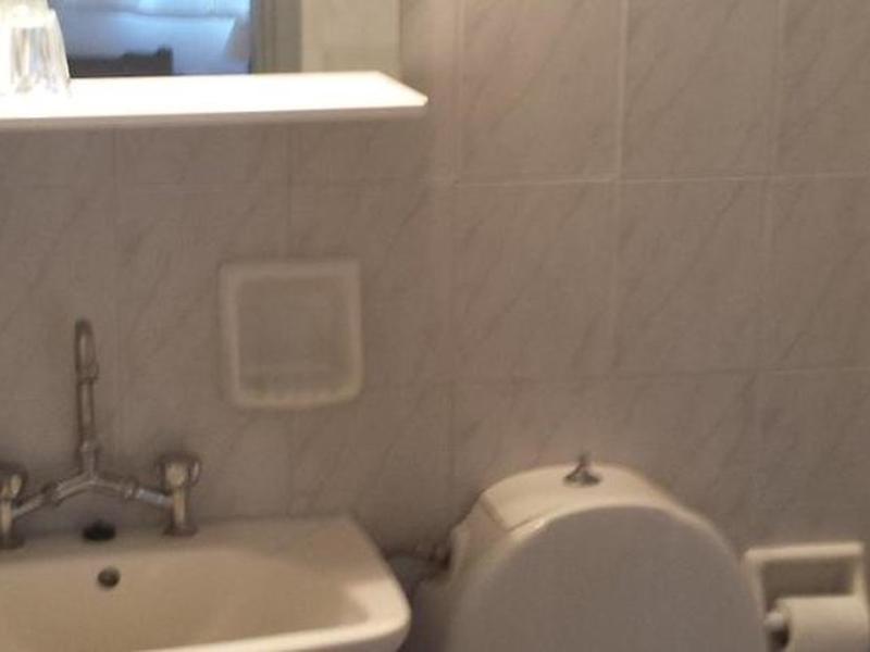 B859EF96EA7940A2757F7FD399058039