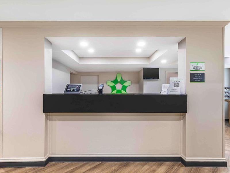 85484C42E59B5D3195AD16EE0A867F13