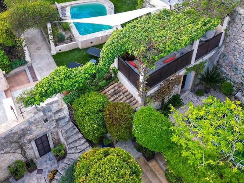 AC6EC874FD03BC8B7E400EBC9A52CABC