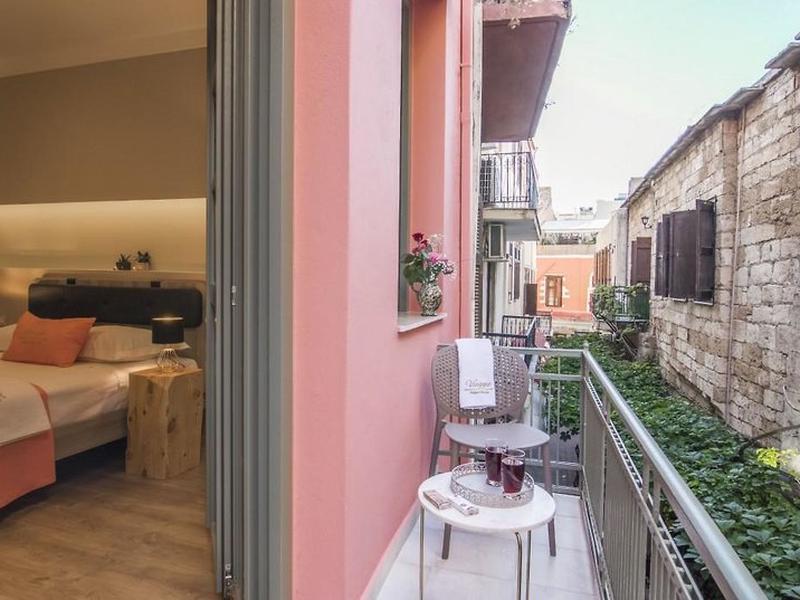 03C78836A0B01C0506332FCD4E7D7B08