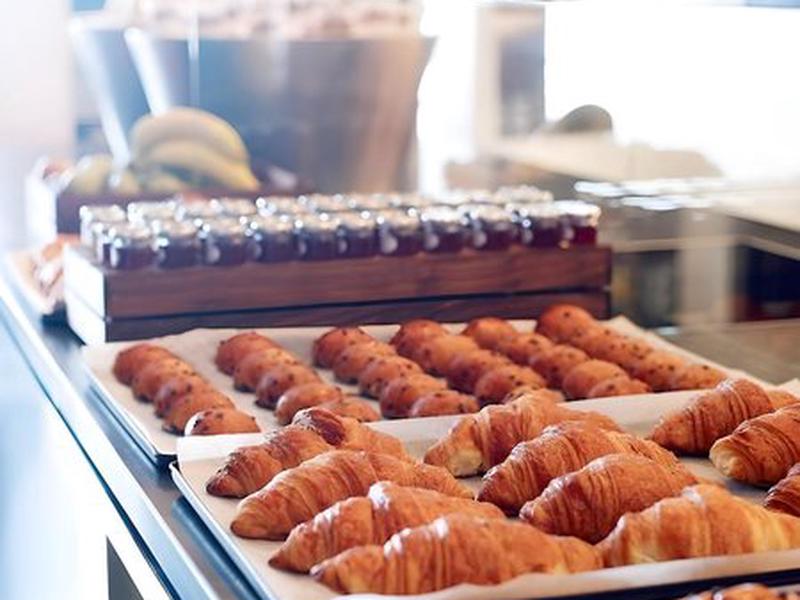 59A0F0A94B69995D5D1ACED270198B83