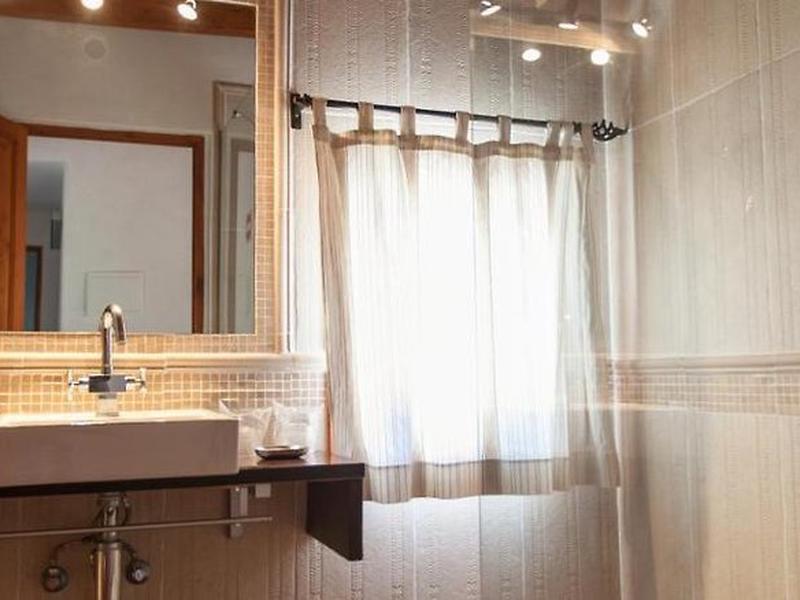 79ED799B88AE6176A7B4C942FC81AE4A