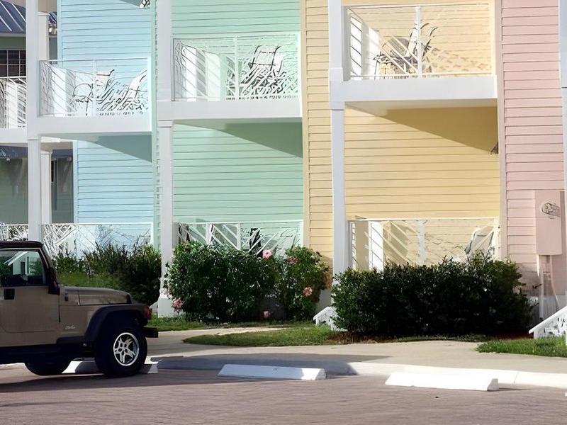 DCCA6F377BB128E2F1A9A2C4D95FF665