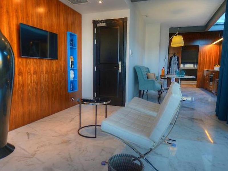 6D33D810B85DB9BBD7F60486E62A1D47