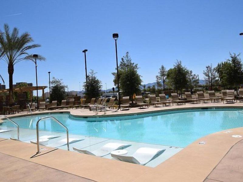 17A0903F91F28AF92078FDF34BDF2B57