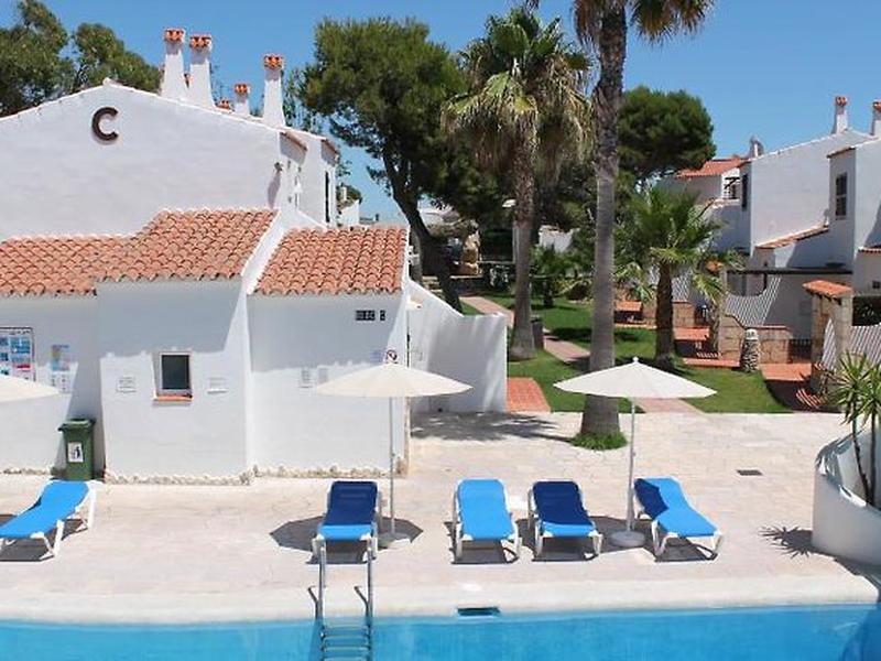 6665EF4B3A44C85AB4DF77EC2BBE416D