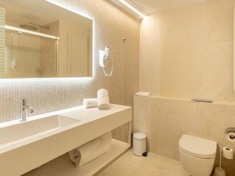 C4B3C418CA52C26E0007A6188A97E2CB