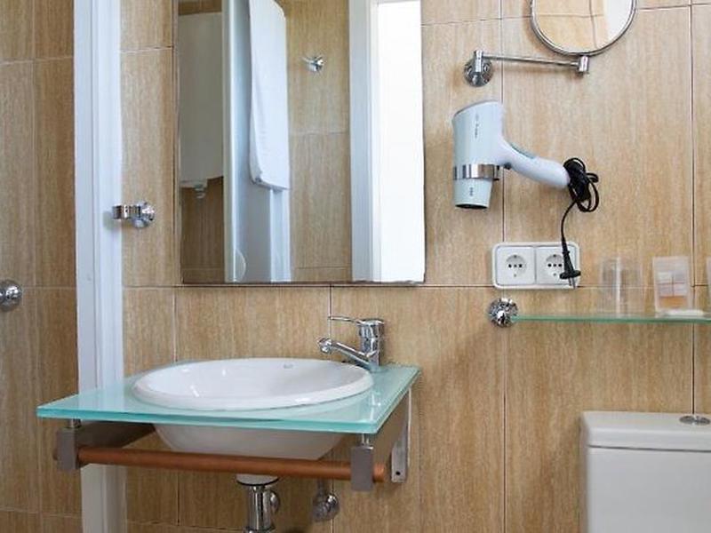 27BE0E66E6802FF8D31AEF2200F3C899