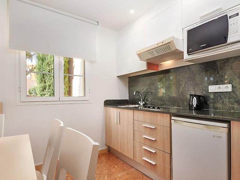 8F951CBA722F041F2E90D645B6C2F401