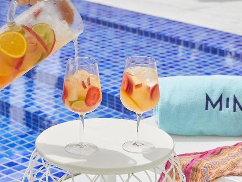 B697A8472AAC432F963059A6B5F8D408