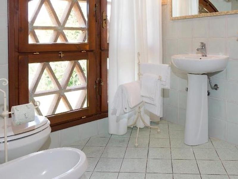 E5744F70CE330A65816B1B130D76C84C