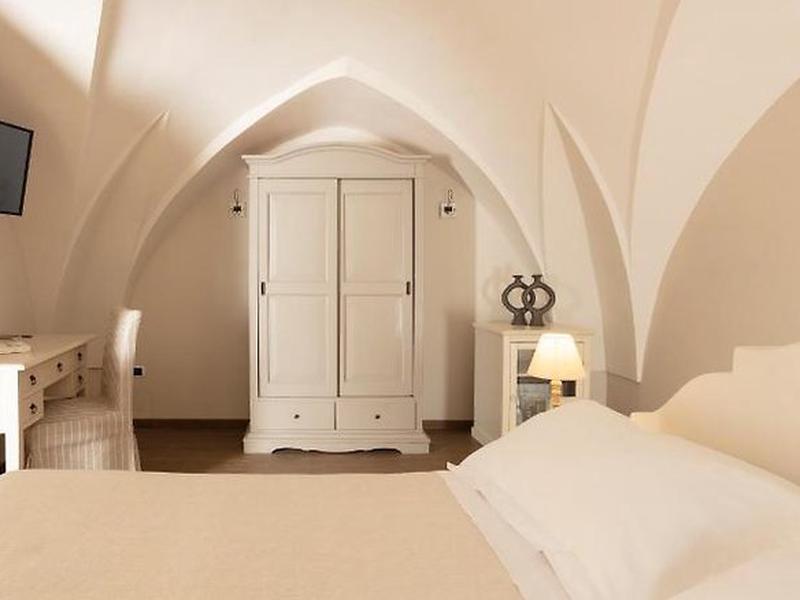 CBBF25887798035874F45904253718E4