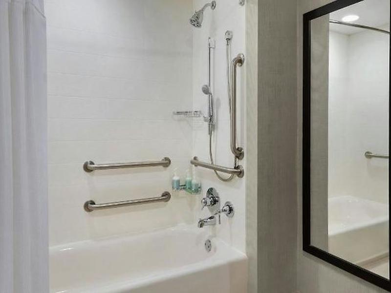 6857AFD8E7F74860476AE72938CB82D9