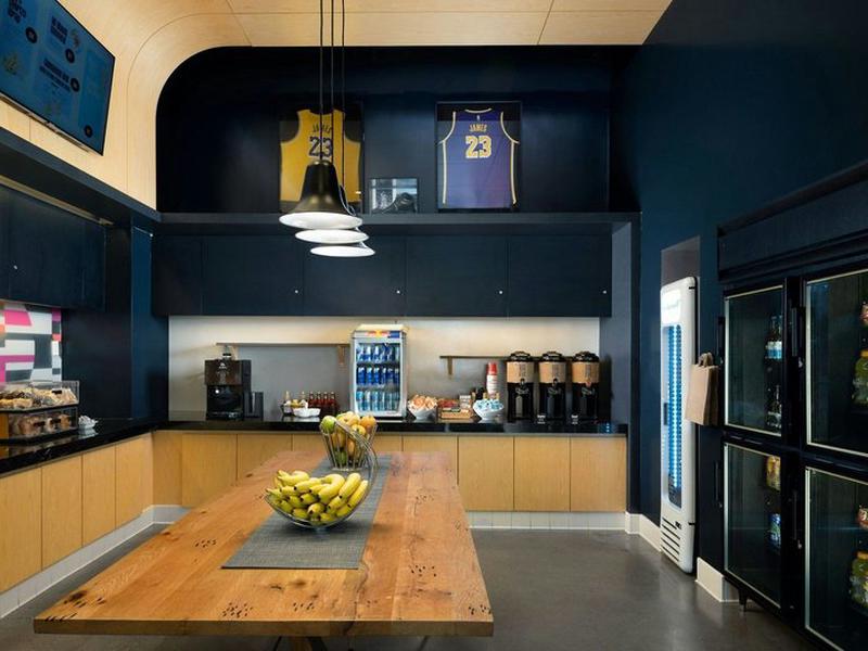 1E5964CC94B53A946F7158E9E33949C3